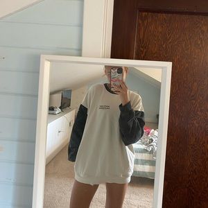 off the lip brandy melville sweatshirt